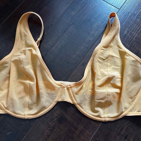 Old Navy Bra 42C like new - Picture 1 of 2